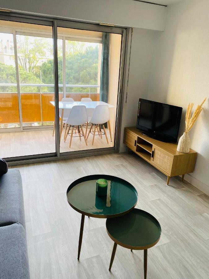Apartamento Studio Frejus Plage Exterior foto